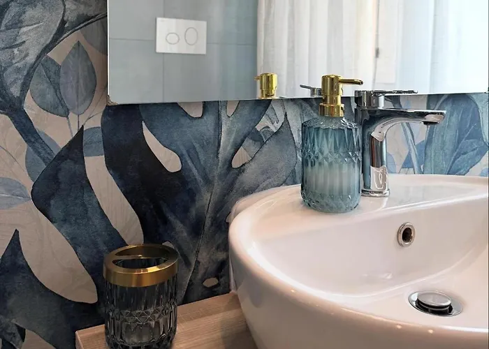 לינה וארוחת בוקר Caladream 3*